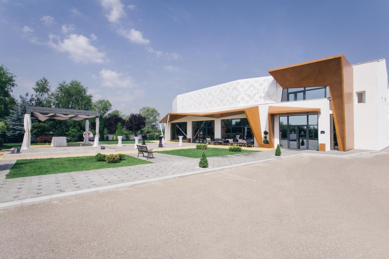 Hotel Dijana Pirot Exterior foto